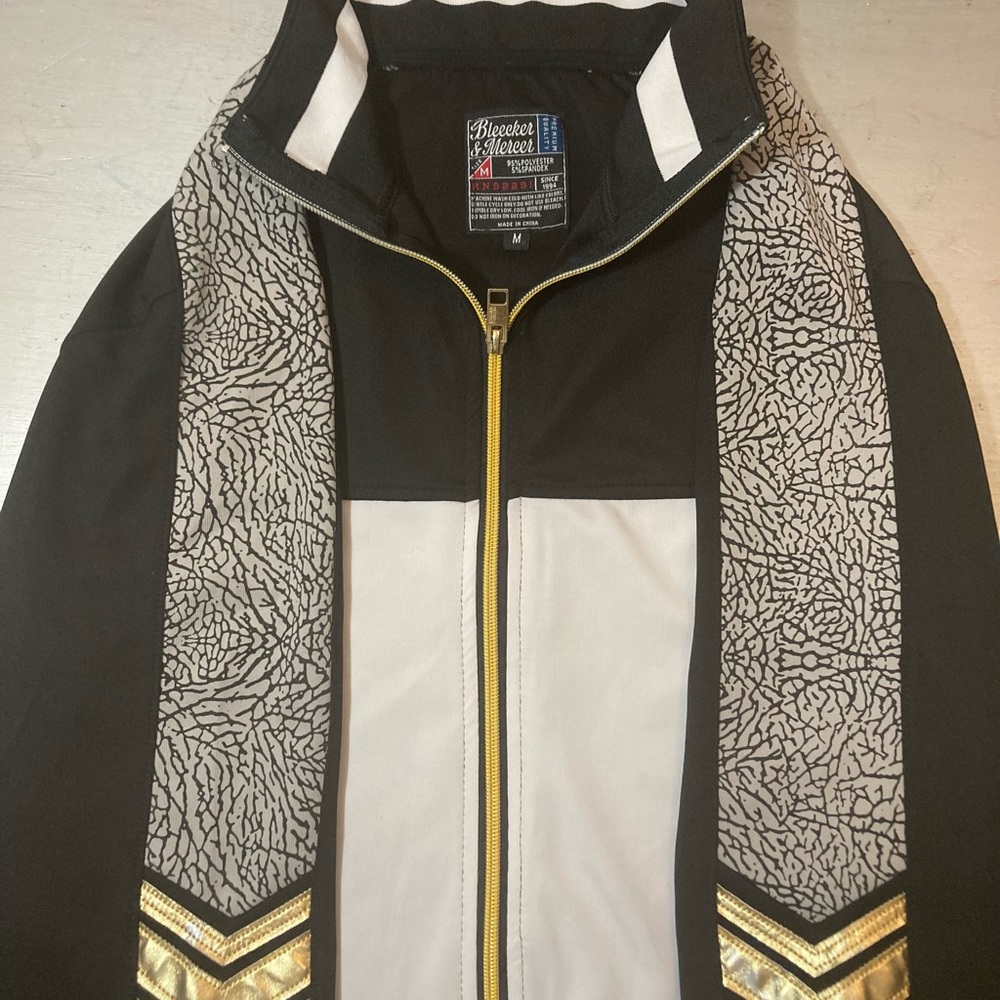 Bleecker and Mercer Zip-up Light Jacket - Mens Medium